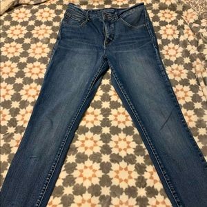 Maurices Everstretch skinny jeans